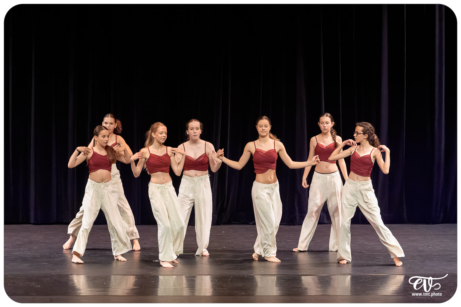 ECOLE DE DANSE CÉCILE ADAMOW